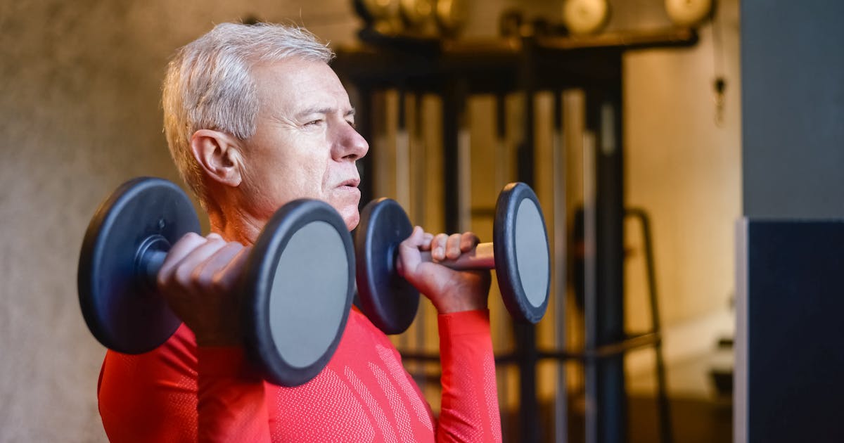 Progressive Weightlifting Slows Osteoporosis Decline in Aging Adults