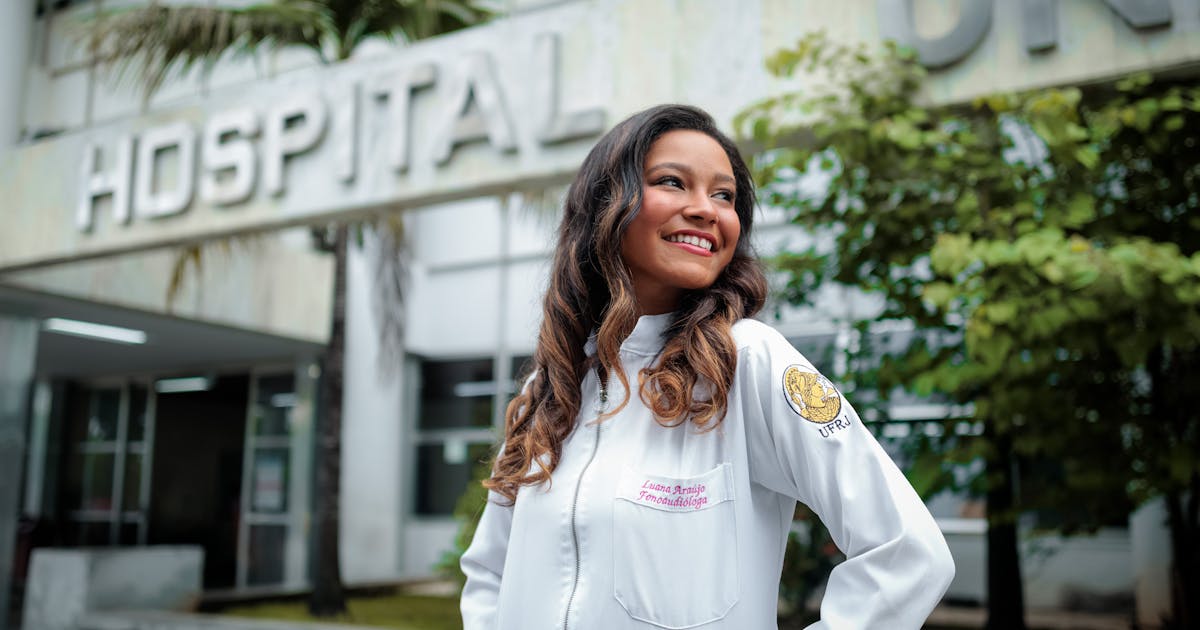 Circadian Rhythm Alignment Through Light Exposure Boosts Energy and Hormones