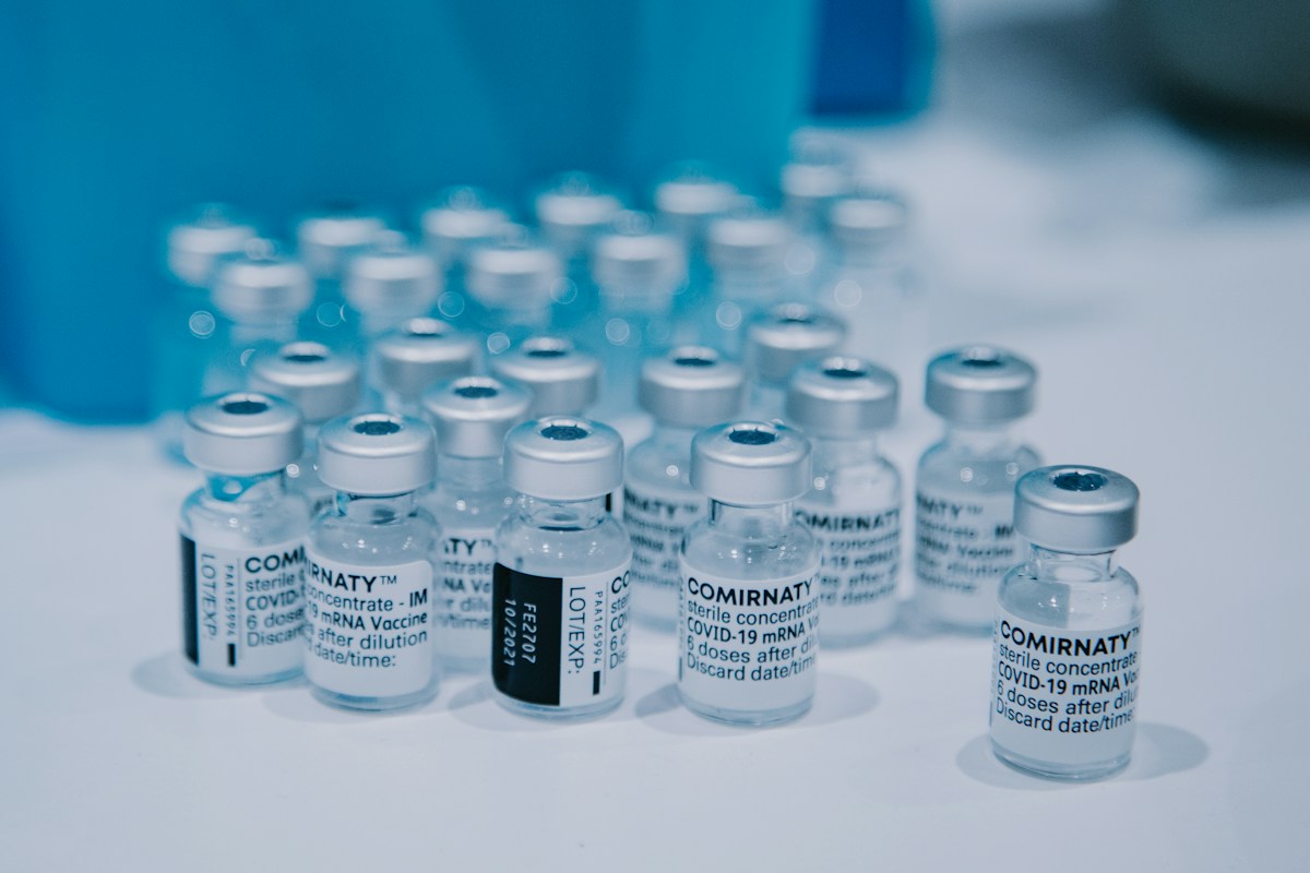 Global Vaccine Cold-Chain Logistics: Lyophilization Advances, Lipid Nanoparticle Thermostability, and Immunization Equity